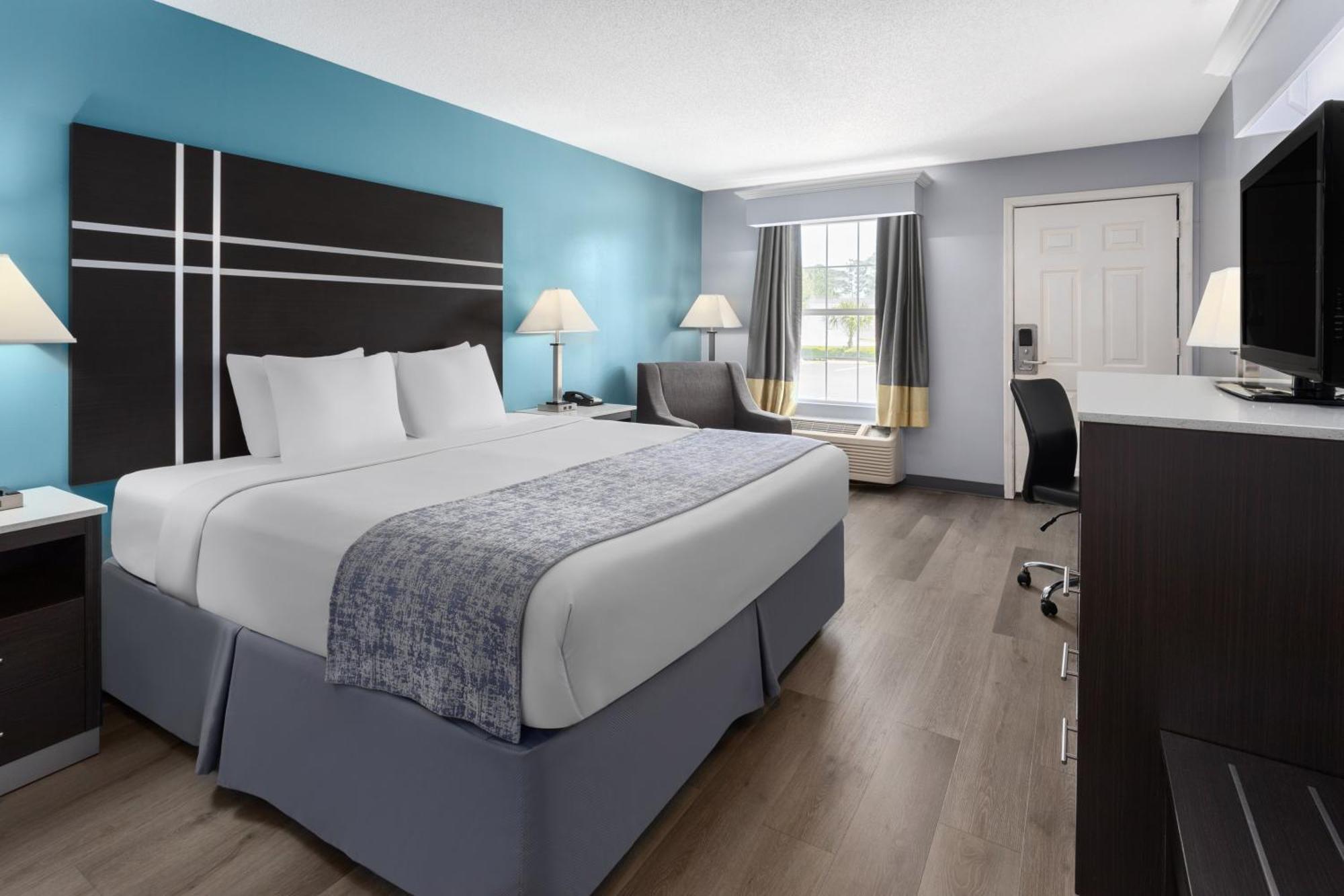 מלון Baymont By Wyndham Brunswick Ga מראה חיצוני תמונה