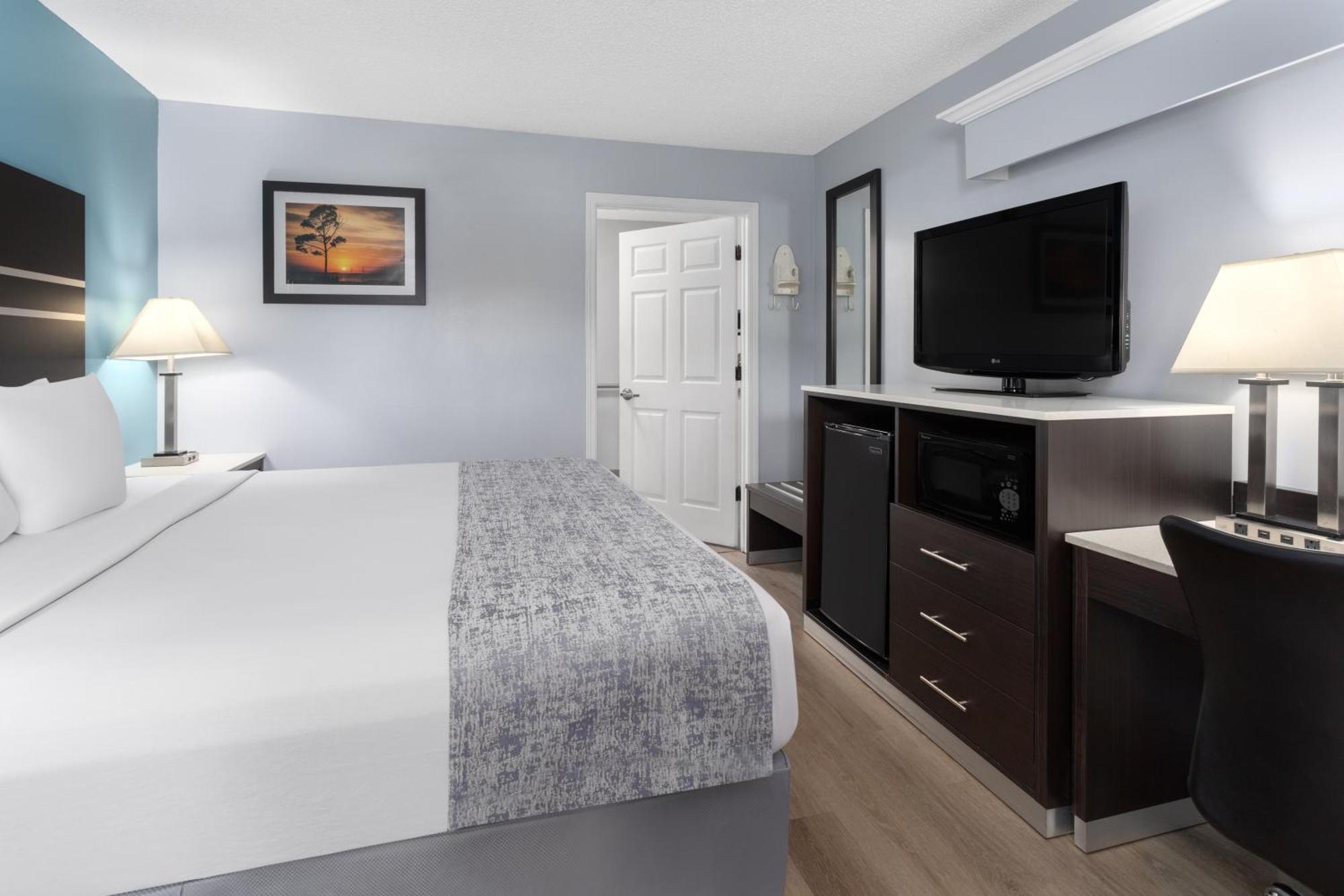 מלון Baymont By Wyndham Brunswick Ga מראה חיצוני תמונה